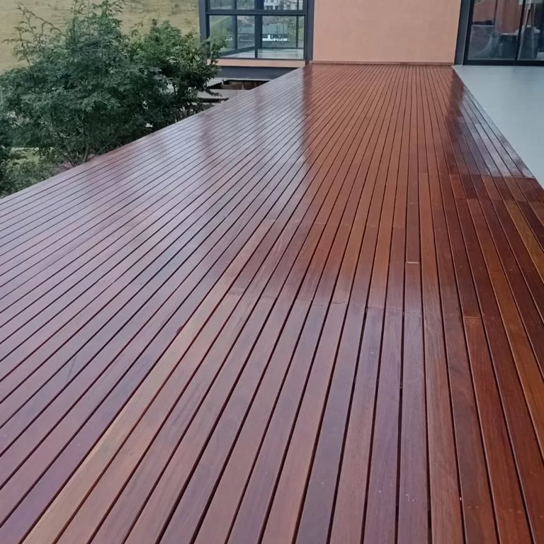 02-grid-zoom-f 02-grid-zoom-f